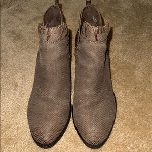 Stylish Brown Ankle Boots